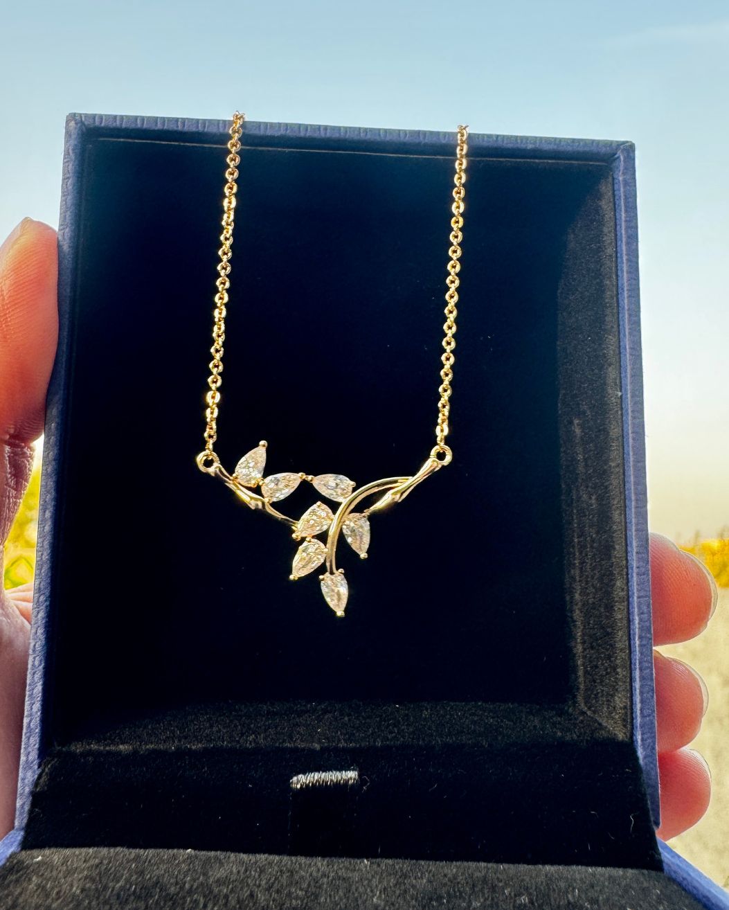 Stainless steel Zircon Vine Leaf Pendant Necklace