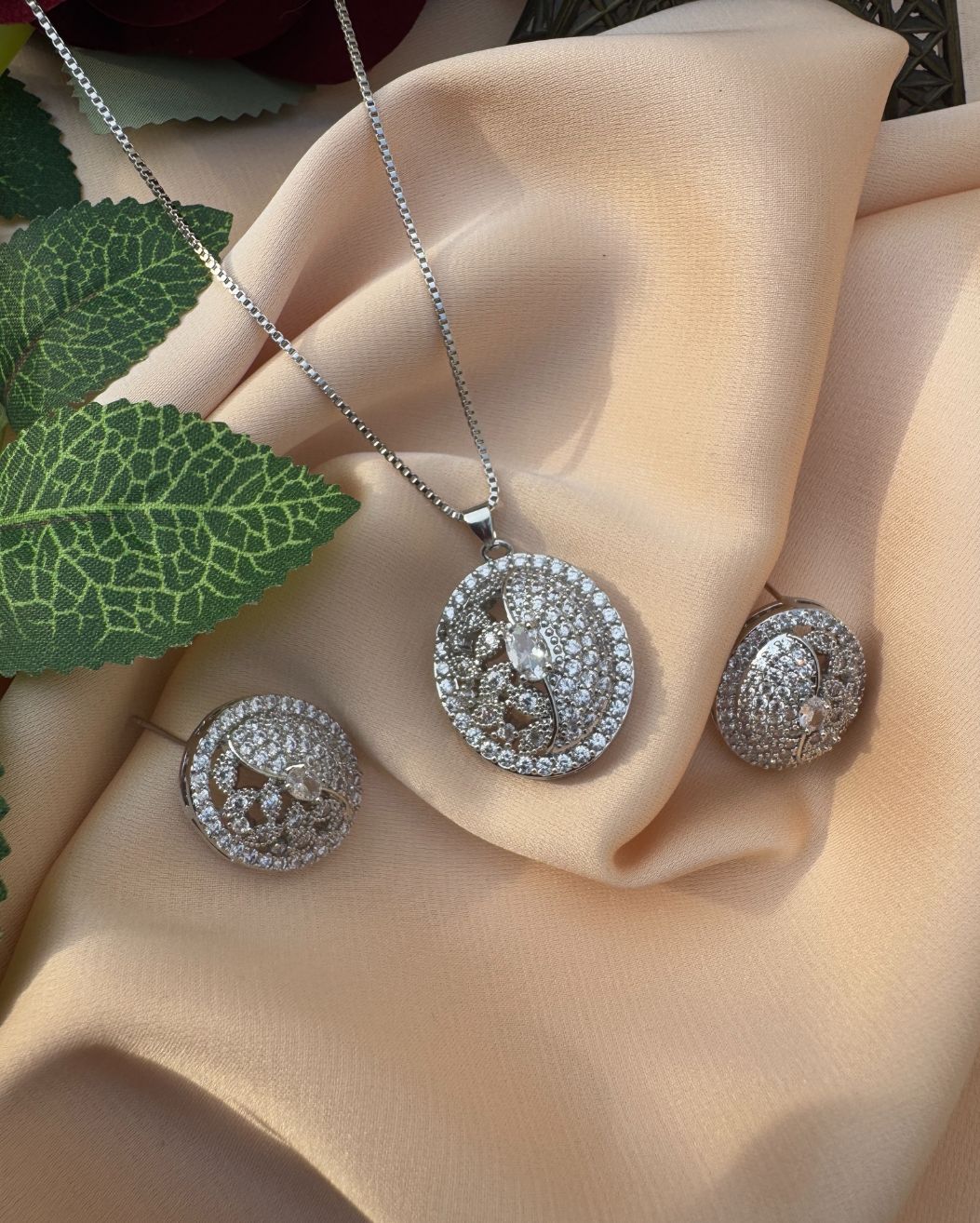 Elegant Round Zircon Pendant & Earrings Jewelry Set for Women Girls
