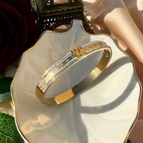 Rhinestone Handcuff Bangle — Premium Women's Cuff