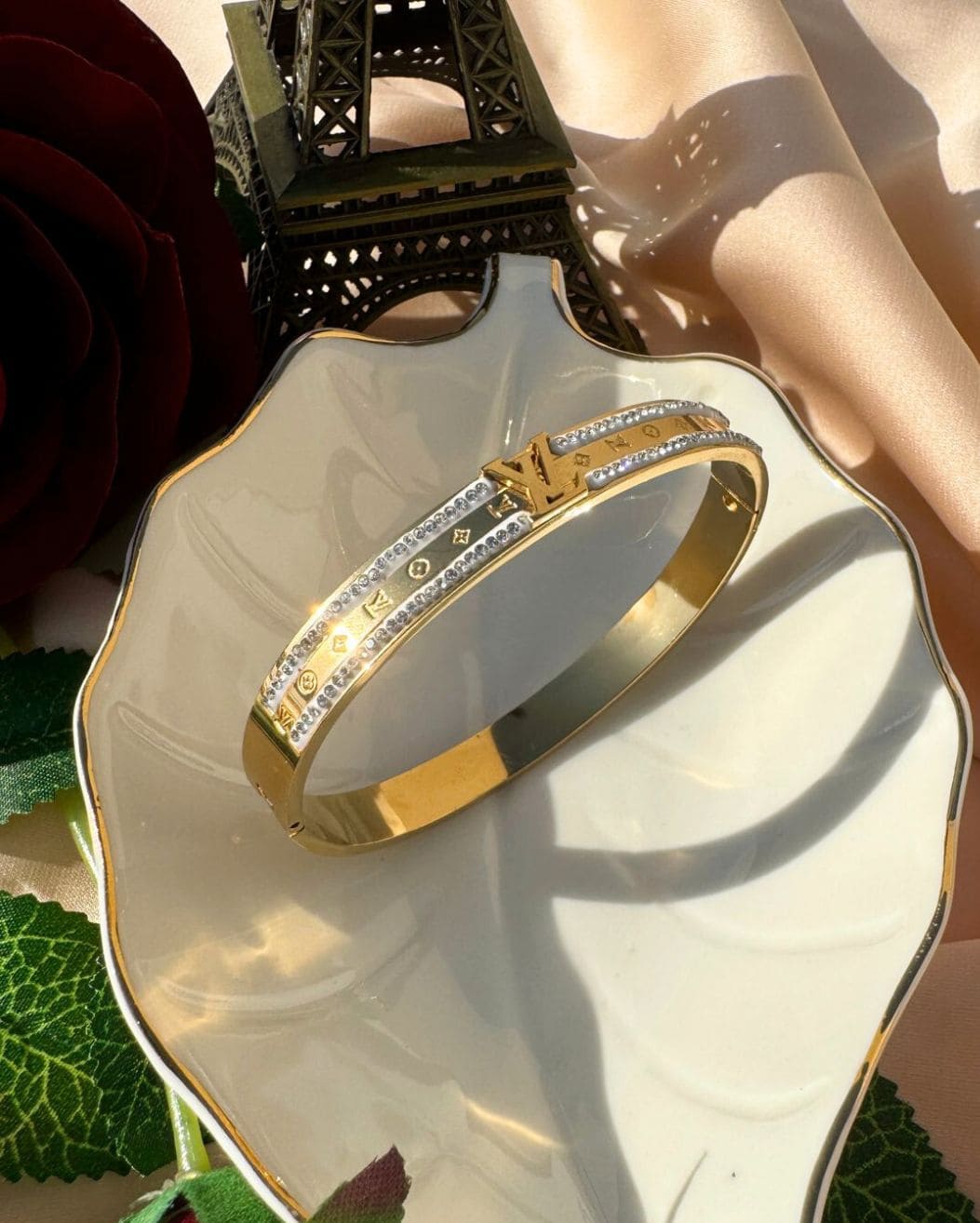 Rhinestone Handcuff Bangle — Premium Women's Cuff