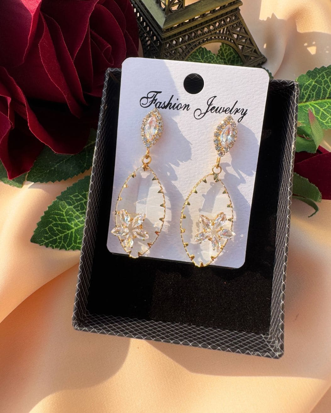 Flower Crystal Drop Earrings – Elegant Crystal Jewelry for Girls & Women
